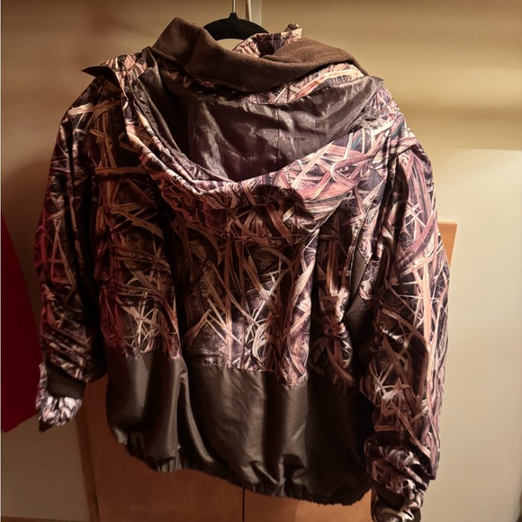 Drake Jacket - Picture 2 of 3